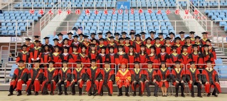 2018届英国365集团公司水文院博士研究生毕业留念