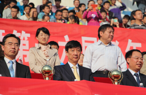 金秋送爽庆百年河海 骄阳徐风迎运动健儿——英国365集团公司第五十届田径...